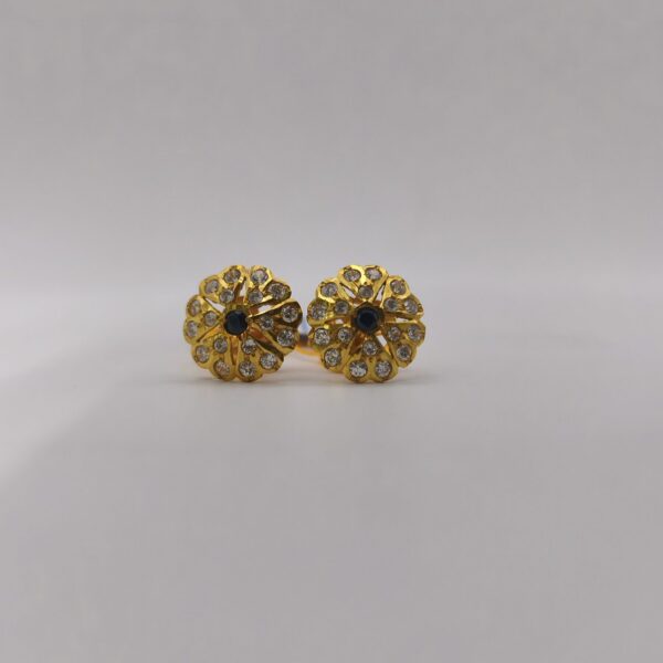 Blue Centre Flower Earring