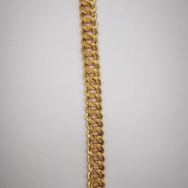 Bold Curb Link Bracelet