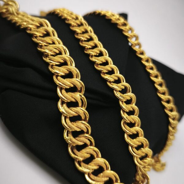 Chunky Double Curb Chain