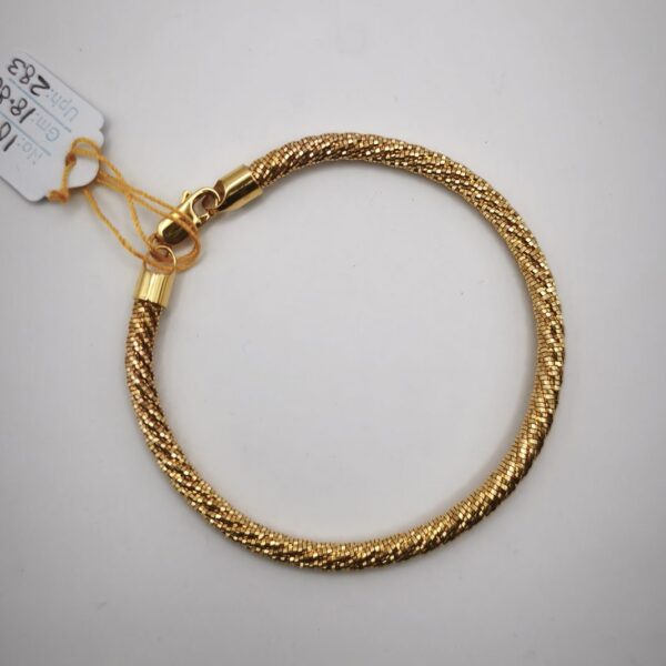 Round Diamond Cut Bangle
