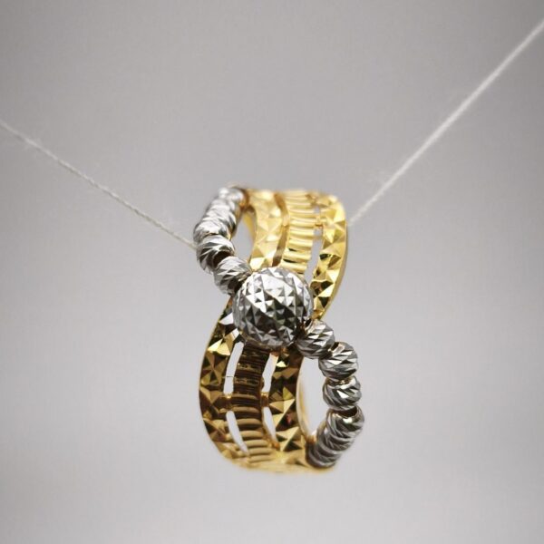 Double Loop Bead Bypass Ring