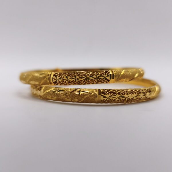 Oval Engraved Pair Bangle